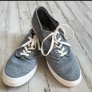 Women's Van's Sneakers
Size 9.5